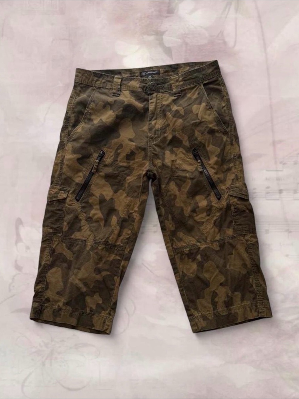 INC Camo Utility Cargo Capris - Olive Green - Picture 1 of 6